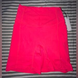 Paragon Fitwear RecStretch High-Rise Sculptseam Pocket Short in Hot Tropic Sz M